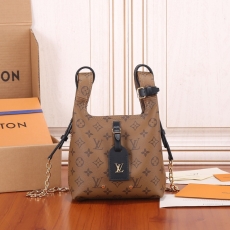 LV Shopping Bags